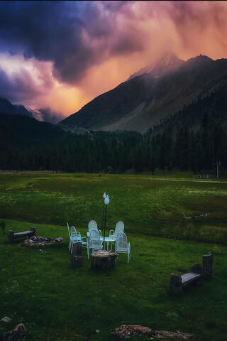 Serenity in Nature's Embrace 🌄✨