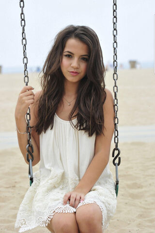 Isabela Moner