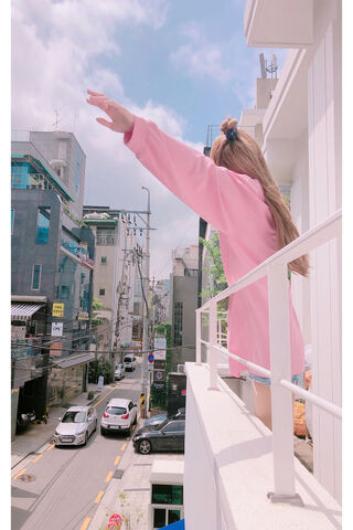 Lisa's Dreamy Day Out 🌞✨