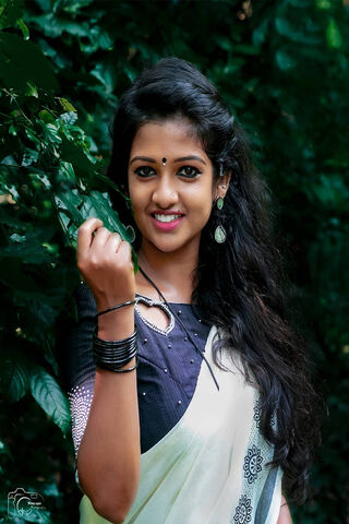 Elegance in Nature: Shruthi Bhadra's Grace