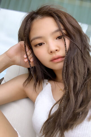 Charming Moments with Jennie 🌟