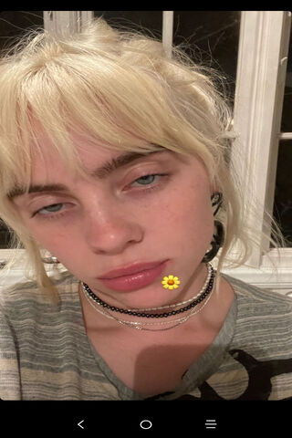 Billie Eilish: A Moment of Reflection 🌼