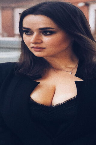 Elegance in Every Detail ✨