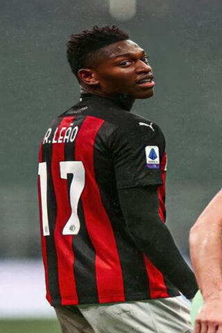 Leão: The Rising Star of AC Milan ⚽🌟