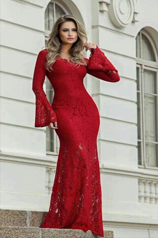 Radiant in Red: A Stunning Elegance