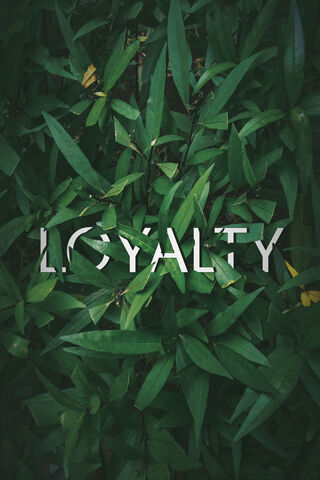 Nature's Embrace of Loyalty 🌿