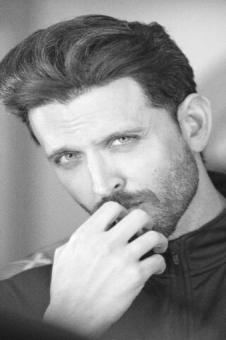 The Charismatic Star: Hrithik Roshan in Focus