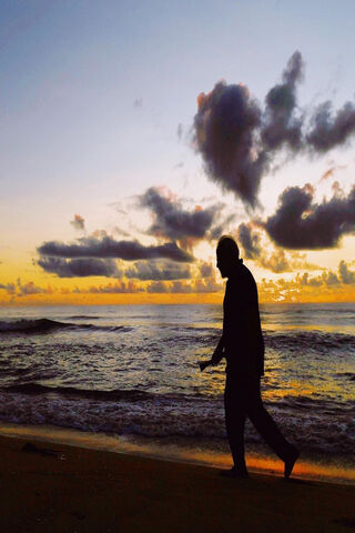 A Leader's Reflection at Dusk 🌅