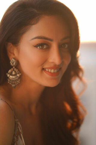 Radiant Charm: The Allure of Sandeepa Dhar ✨