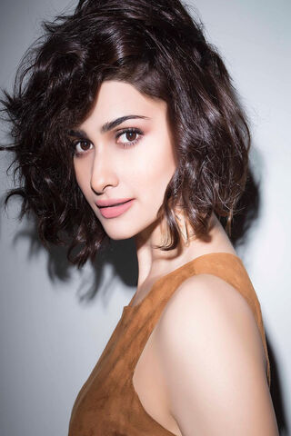 Radiant Elegance: The Allure of Prachi Desai