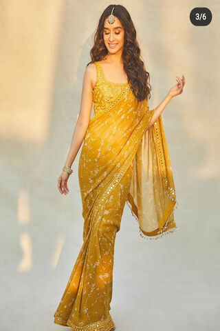Golden Elegance: The Shraddha KaPoor Look