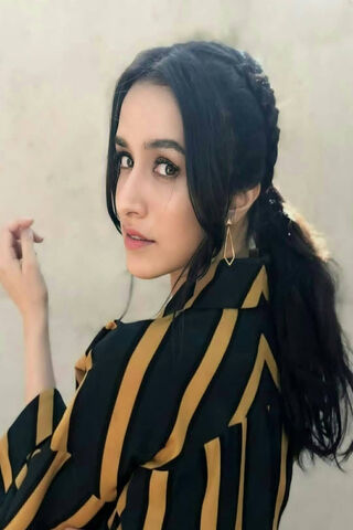 Elegance in Stripes: Shraddha Kapoor's Chic Look