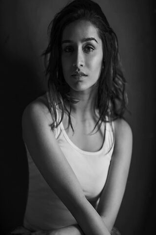 The Essence of Elegance: Shraddha Kapoor