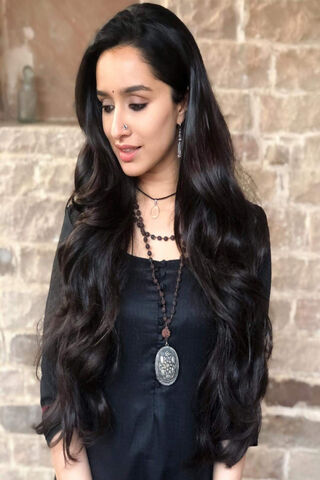 Elegance in Simplicity: The Charm of Shraddha Kapoor