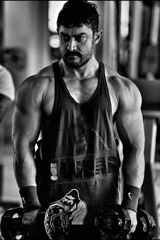 Strength in Motion: The Power of Dedication 💪
