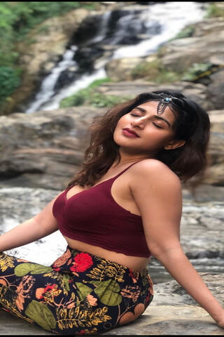 Nature's Serenity: Aishwarya Menon in Tranquil Bliss 🌿✨