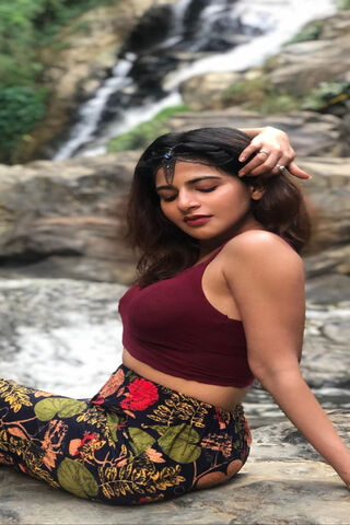 Nature's Muse: Aishwarya Menon in Serenity 🌿✨