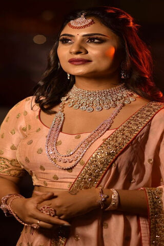 Elegance in Pink: Deepu03's Radiant Charm ✨