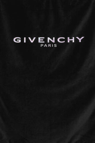 Elegance in Simplicity: Givenchy's Signature Style