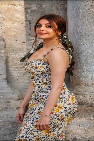 Elegance in Bloom: Kajal Agarwal's Floral Charm 🌸