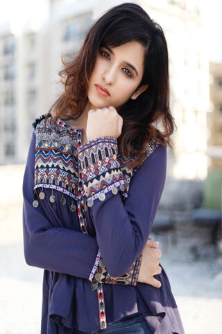 Shirley Setia: A Rising Star in the Spotlight 🌟