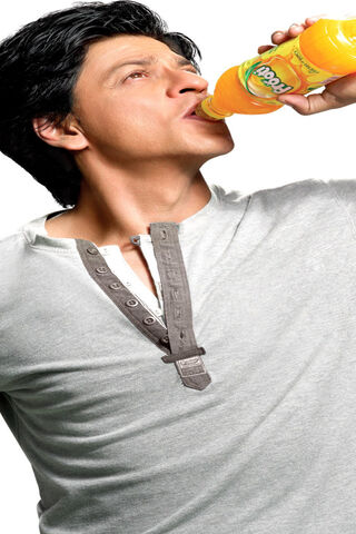 Refreshing Moments with SRK 🍹✨