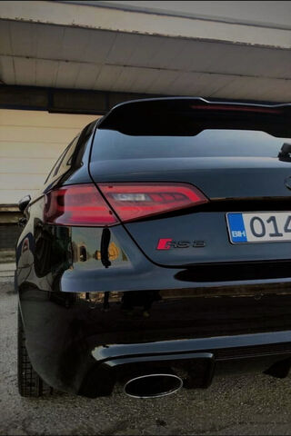 Unleashing Power: The Audi RS3 Experience 🚗💨