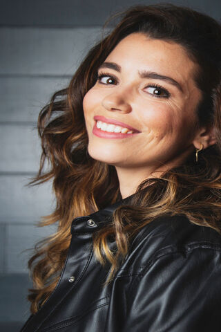 Charming Moments with Carol Rovira 🌟