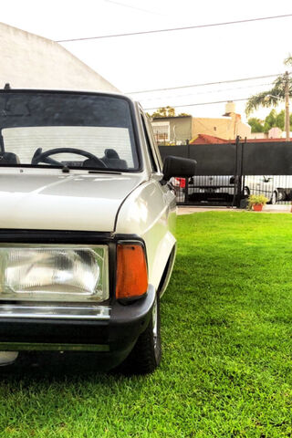 Fiat 128: A Classic Icon on the Green