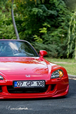 The Thrill of the GP S2000: A Red Dream on Wheels 🚗❤️