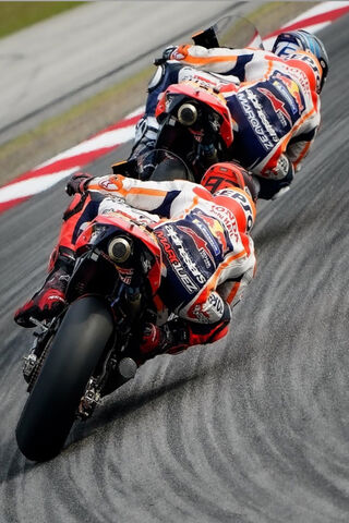 Racing Rivals: The Thrill of MotoGP