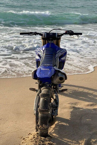 Yamaha YZ450F: The Ultimate Beach Adventure Bike! 🏍️🌊