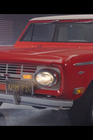 Classic Adventure: The Ford Bronco Legacy 🚙✨