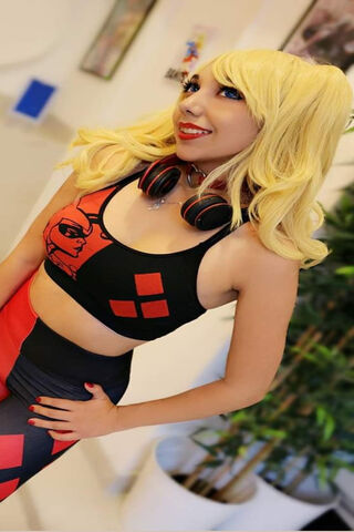 Harley Quinn: The Queen of Chaos 🎉🃏