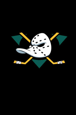 Mighty Ducks: The Iconic Hockey Emblem 🦆🏒
