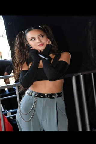 Olivia Rodrigo: The Rising Star 🌟