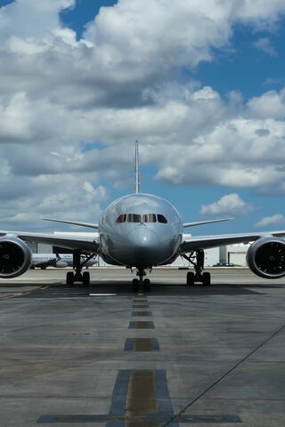 Boeing 787