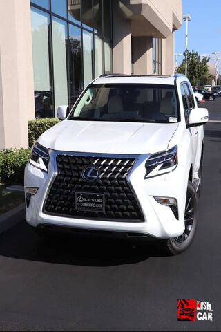 Luxury on Wheels: The Lexus Experience 🚗✨