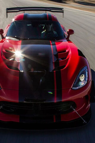 Unleashing the Beast: Dodge Viper ACR Roars to Life! 🐍🔥
