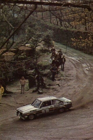 Racing Through History: The Escort Rothmans Legacy 🏁🚗