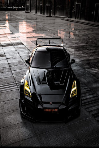 Unleashing the Beast: GTR R35 in All Its Glory 🏎️🔥