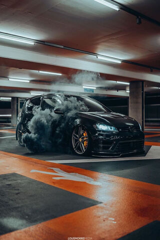 Golf Mk6: The Smoke Showdown 🚗💨