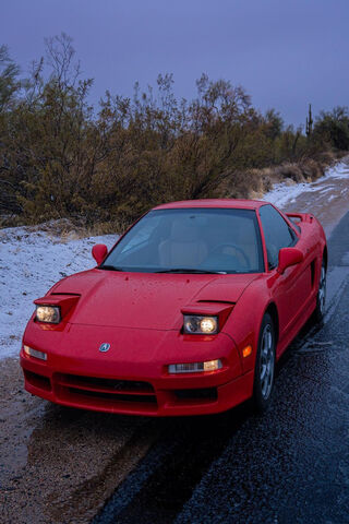 The Iconic Honda NSX: A Legend on Wheels 🚗✨