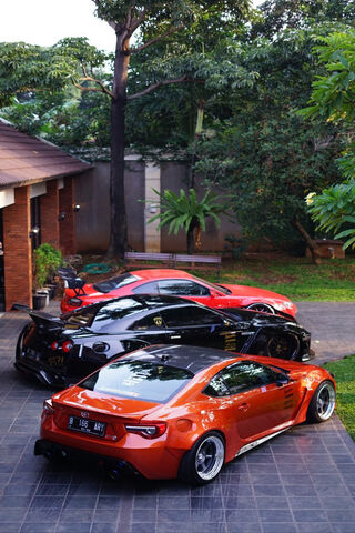 JDM Dream Garage: A Showcase of Style and Speed 🚗✨