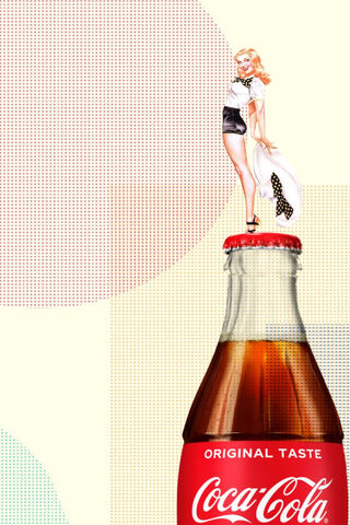 Lola-Cola: A Sip of Glamour! 🍹✨