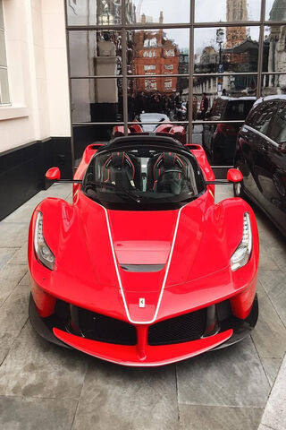 LaFerrari Aperta