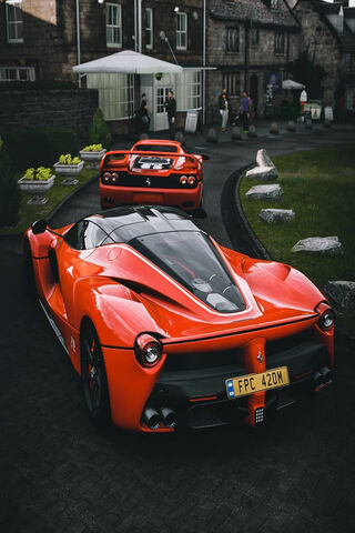 Ferrari Legends: LaFerrari and F50 in Harmony 🚗🔥