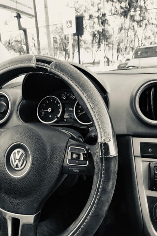 Cruising in Style: The VW Saveiro Experience 🚗✨