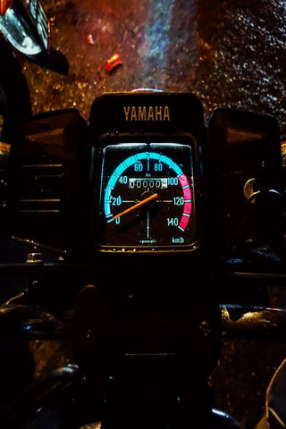 Yamaha RX Dashboard: A Classic Ride's Heartbeat 🚴 ️✨
