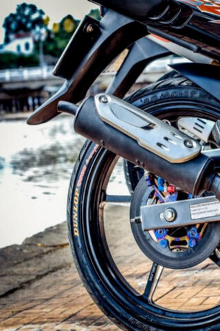 Yamaha 125ZR: The Iconic Ride of Freedom 🏍️✨